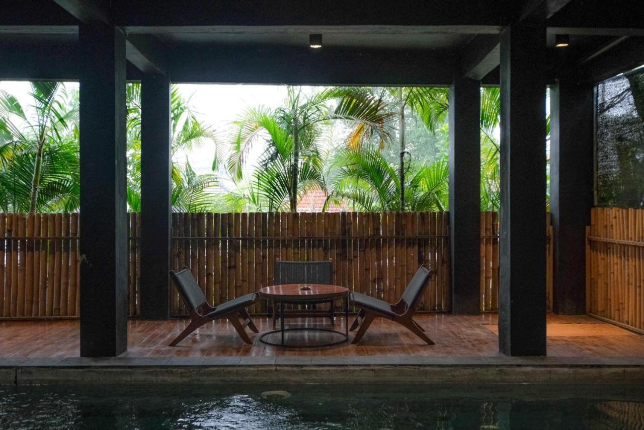 Escotel Krisnantara Canggu  Ngoại thất bức ảnh
